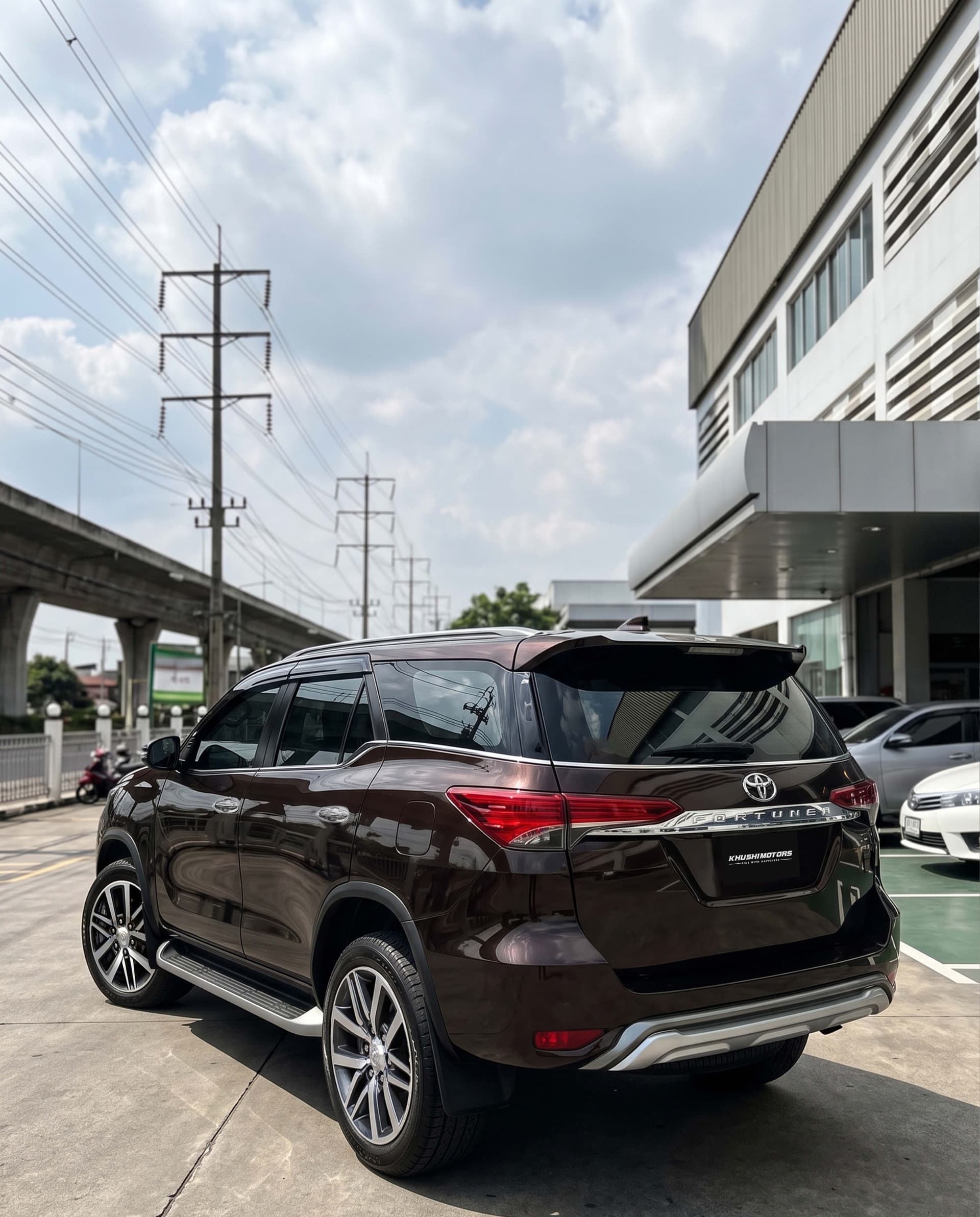 2019 Toyota Fortuner image-4