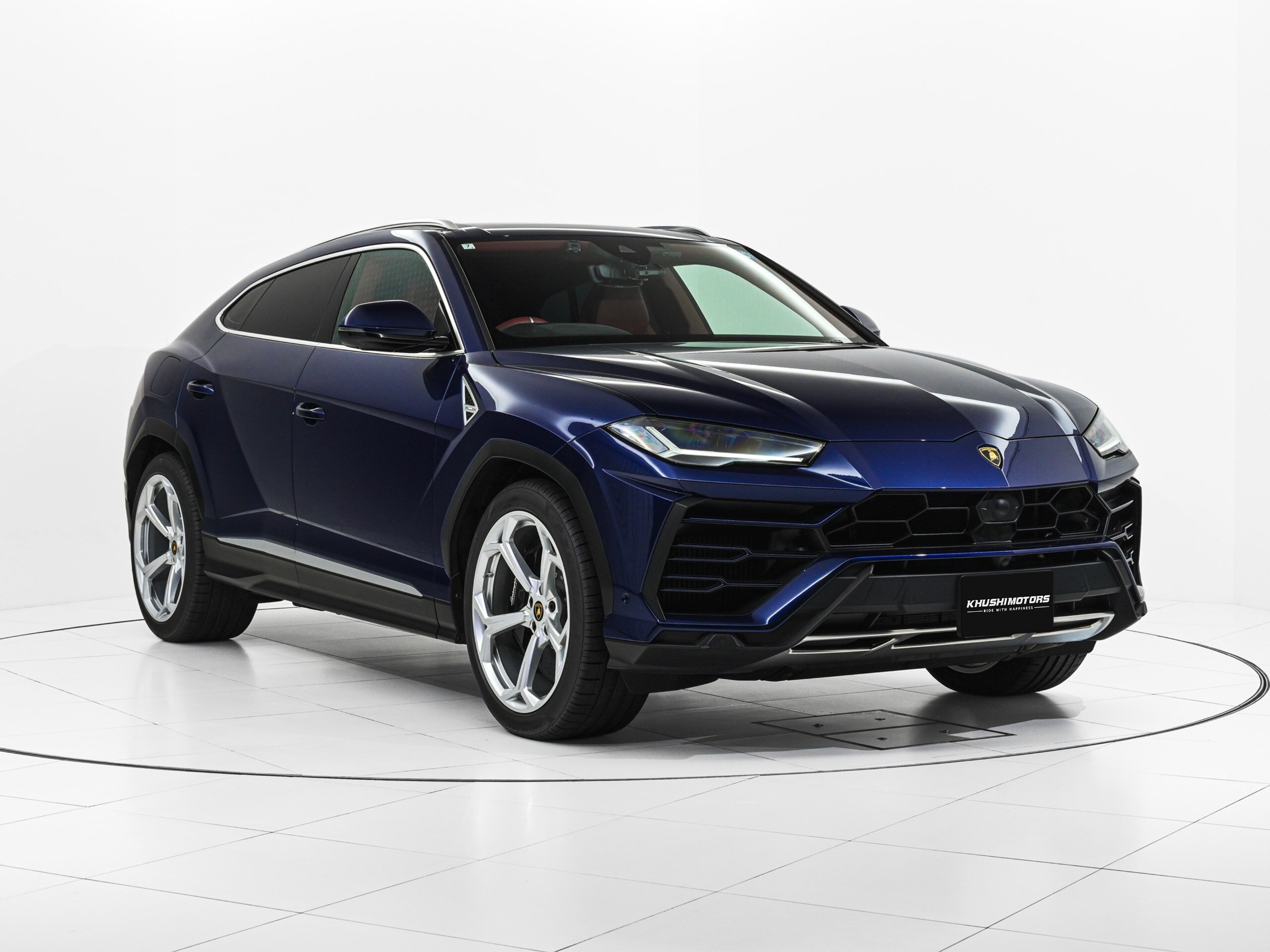 2020 Lamborghini Urus image-1