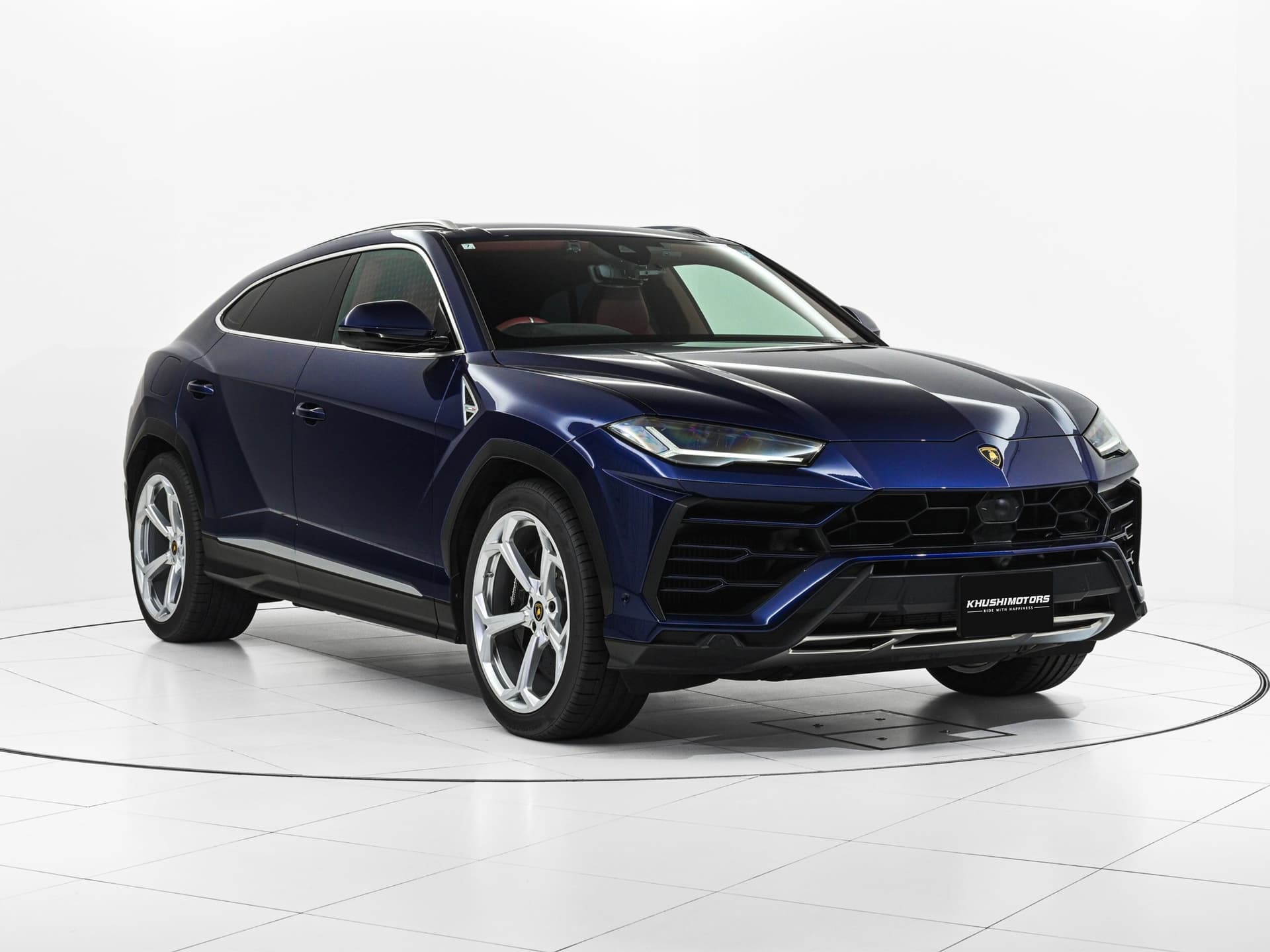 2020 Lamborghini Urus image-1