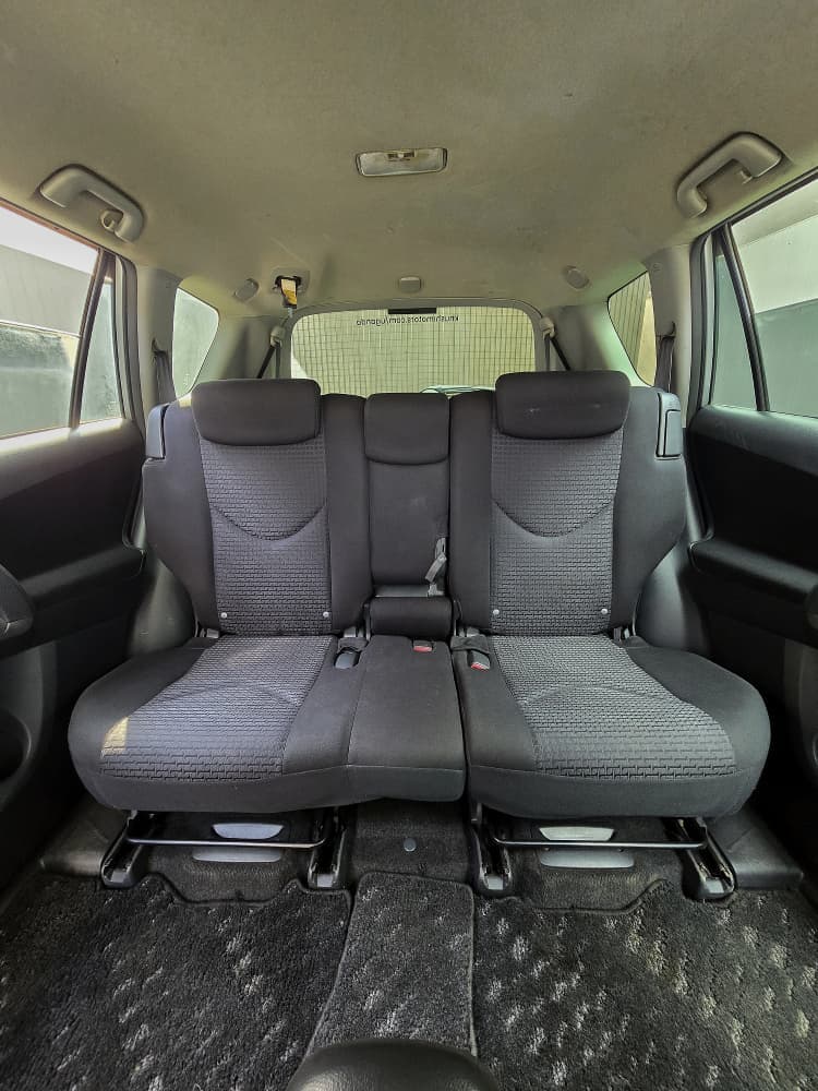 2009 Toyota Vanguard 240S image-15