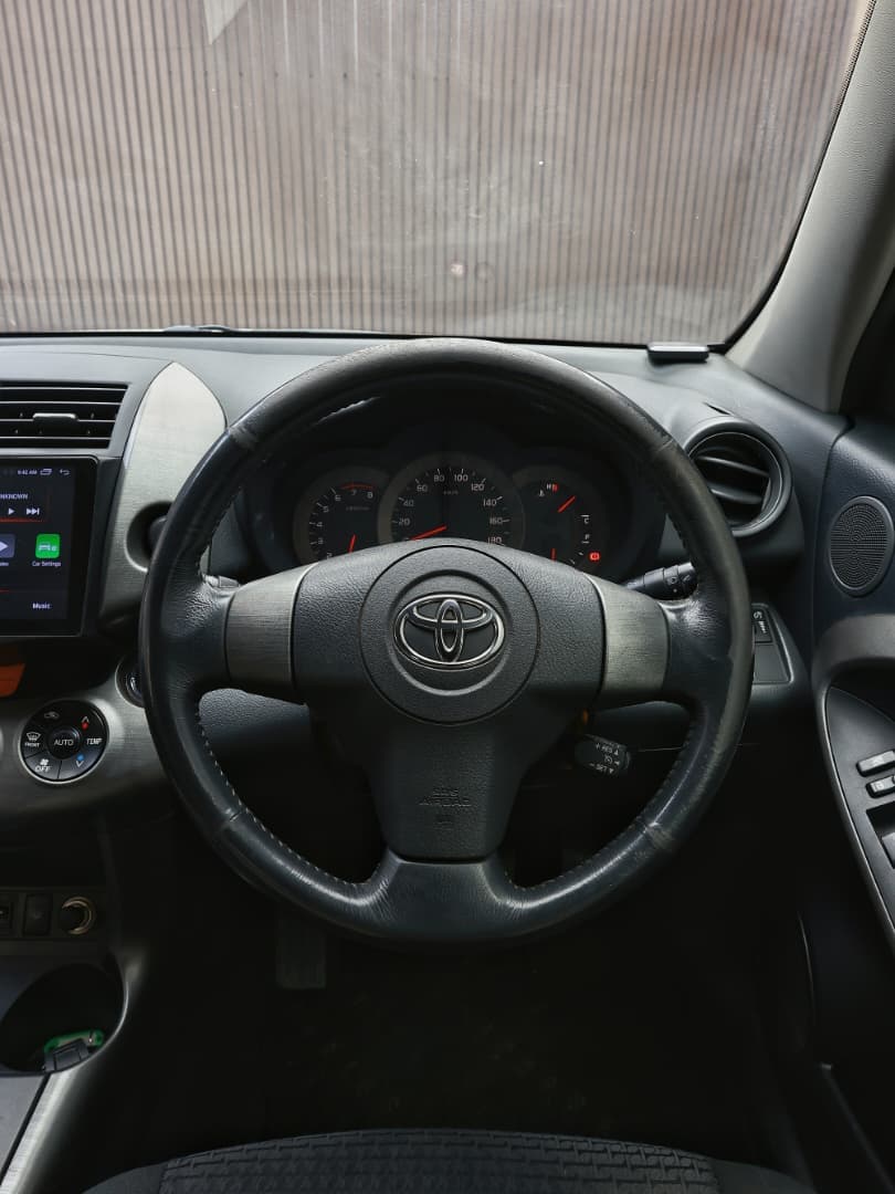 2009 Toyota Vanguard 240S image-12