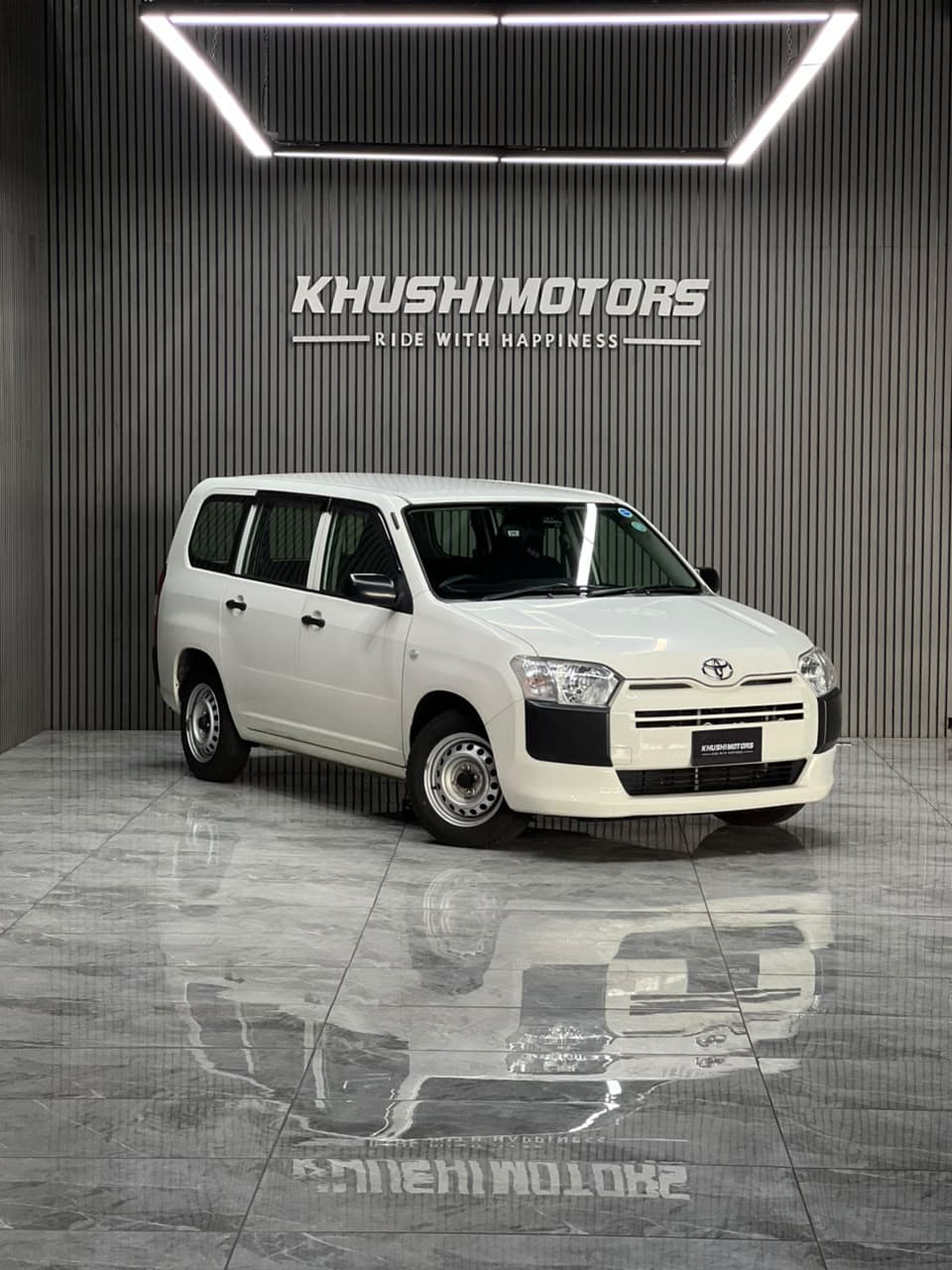 2019 Toyota Probox DX Comfort image-1