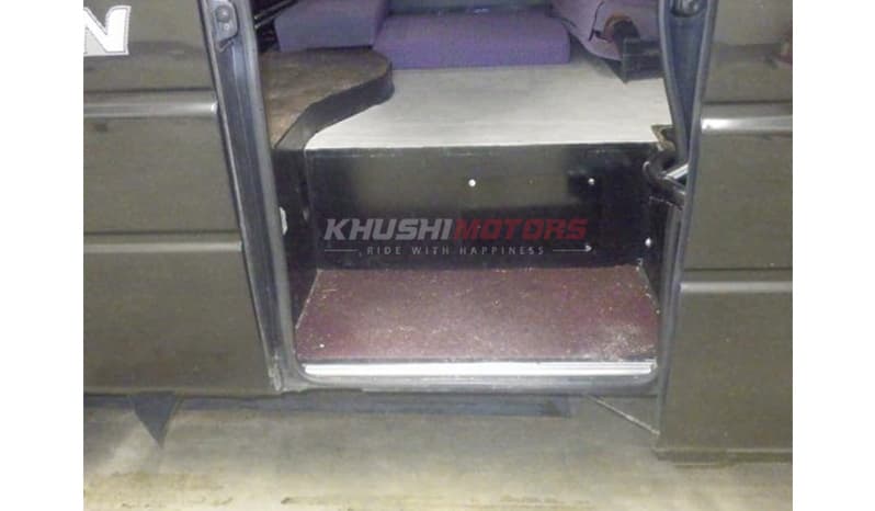 1998 Nissan Civilian Bus image-3