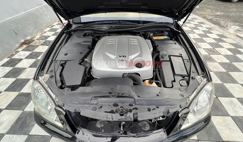 2005 Toyota Crown image-22