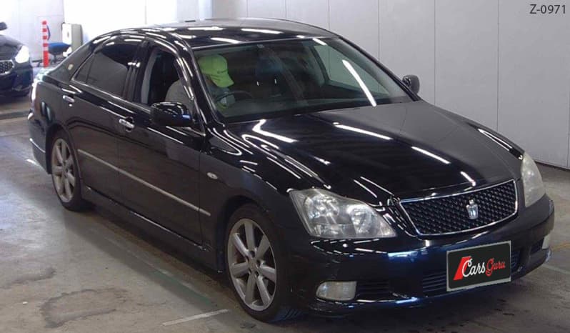 2005 Toyota Crown image-2