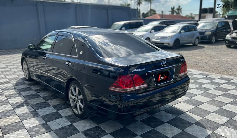 2005 Toyota Crown image-11