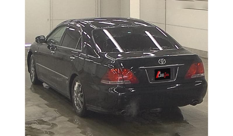 2005 Toyota Crown Athlete image-3