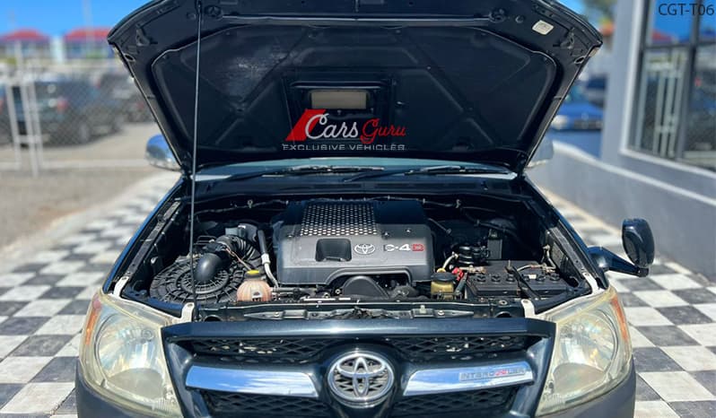 2005 Toyota Hilux Double Cab image-6