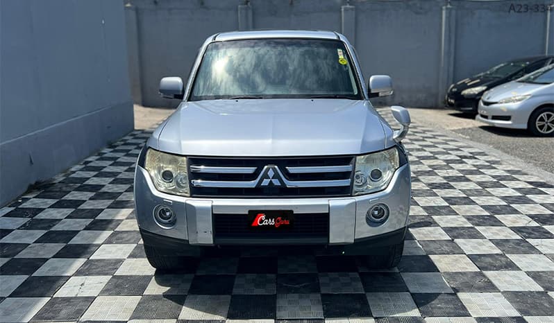 2007 Mitsubishi Pajero image-12