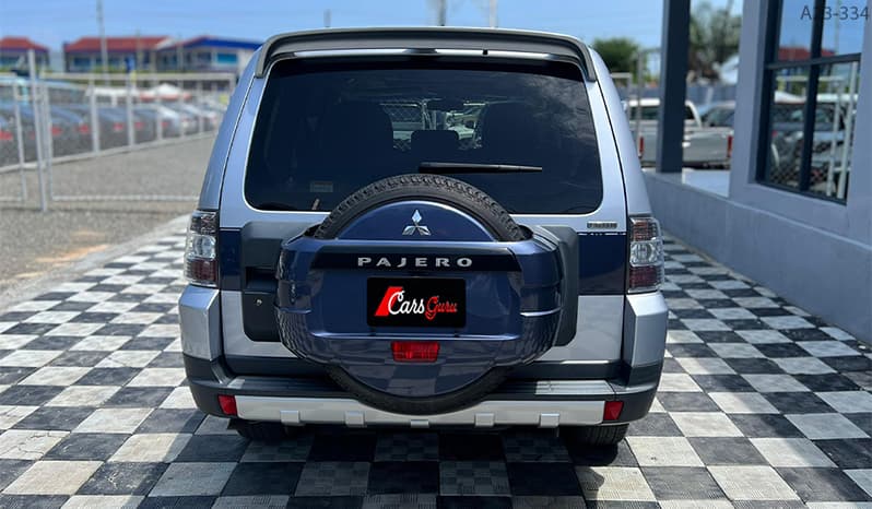 2007 Mitsubishi Pajero image-14