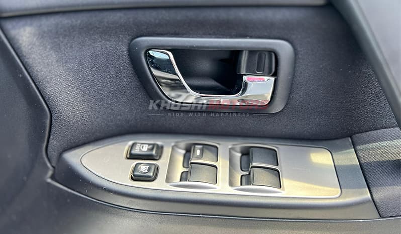 2007 Mitsubishi Pajero image-15