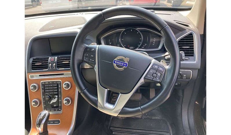 2016 Volvo XC60 image-4