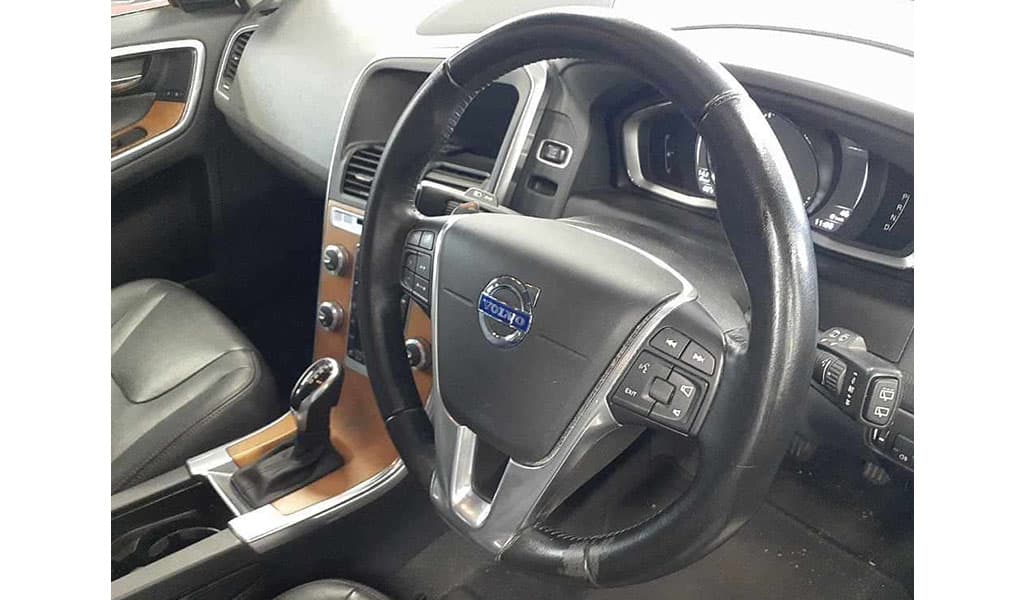 2016 Volvo XC60 D4 Classic image-6
