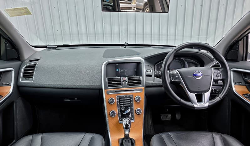2016 Volvo XC60 D4 Classic image-13