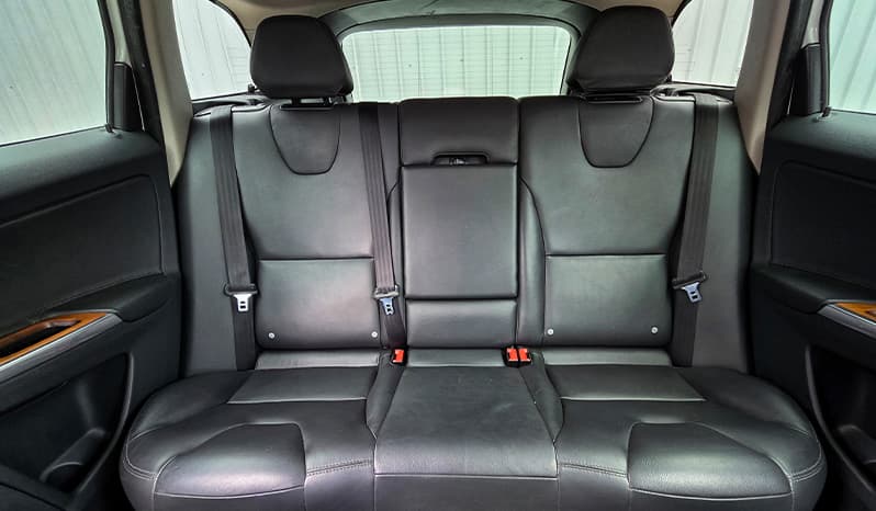 2016 Volvo XC60 D4 Classic image-14