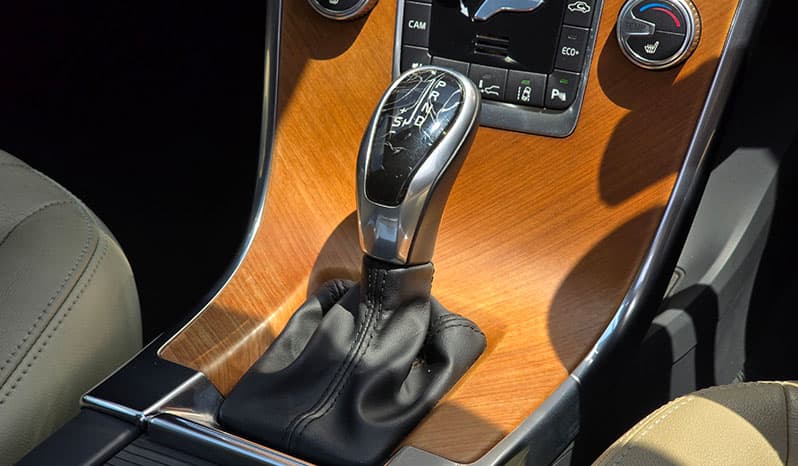 2016 Volvo XC60 D4 Classic image-12
