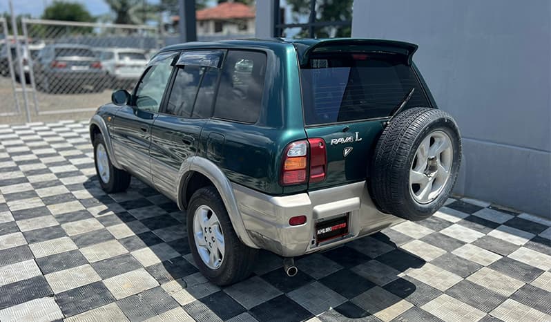 2000 Toyota RAV4 image-9