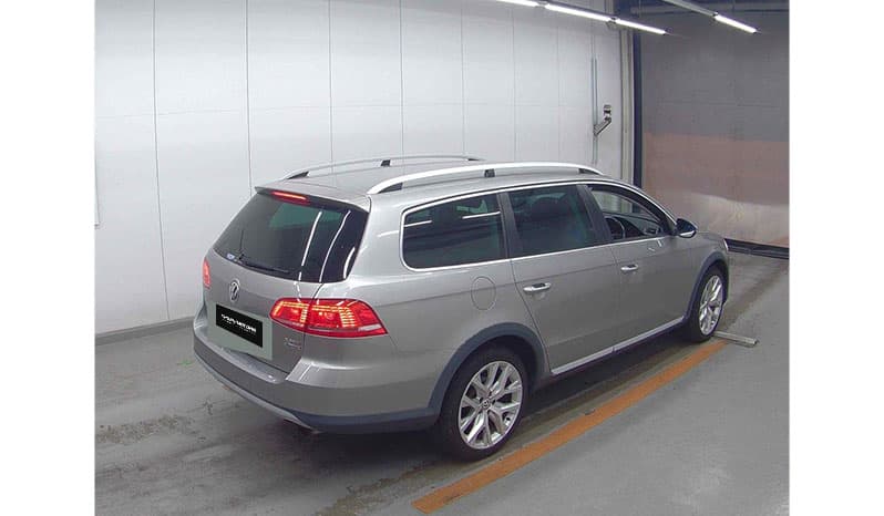 2012 Volkswagen Passat Alltrack image-4