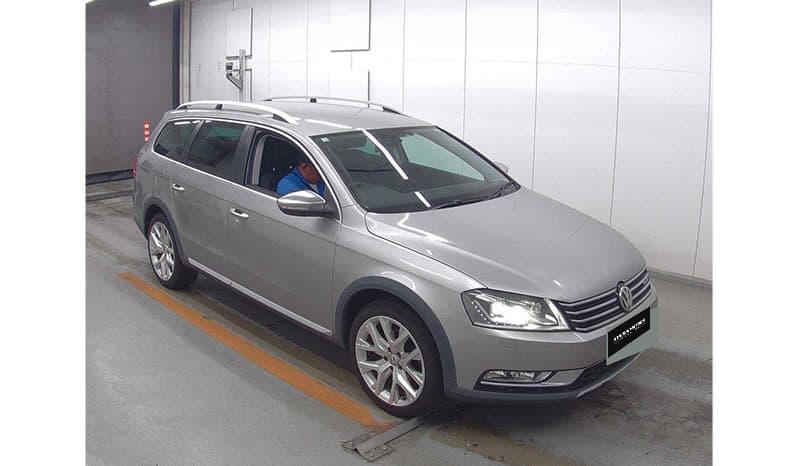 2012 Volkswagen Passat Alltrack image-7