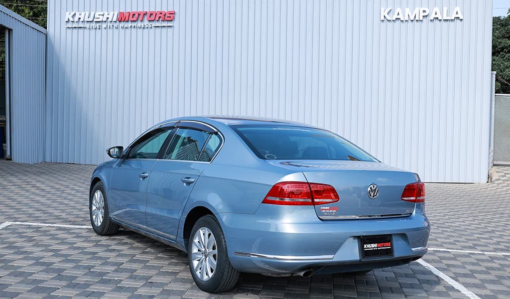 2012 Volkswagen Passat Sedan image-10