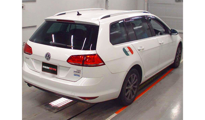 2016 Volkswagen Golf Variant image-4