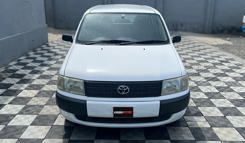 2002 Toyota Probox Van image-1