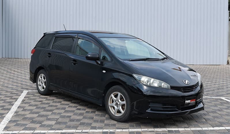 2012 Toyota Wish image-5