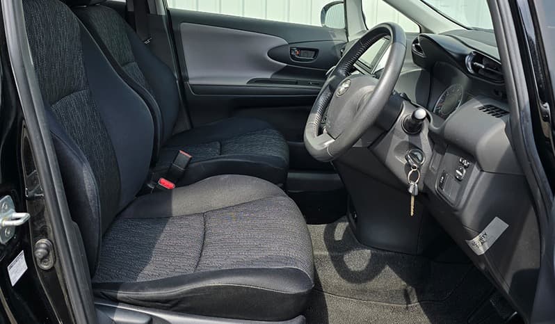 2012 Toyota Wish image-25