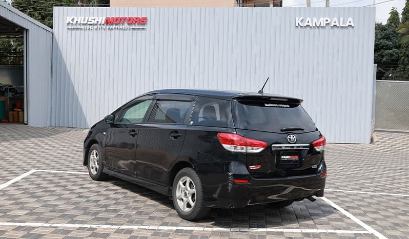2012 Toyota Wish image-28
