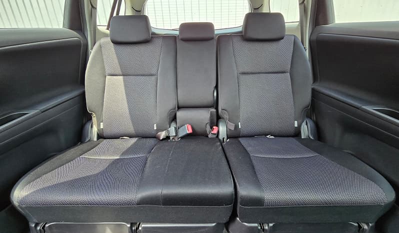 2012 Toyota Wish image-12