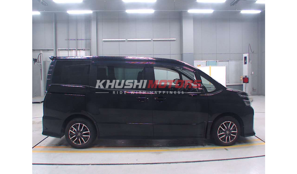 2016 Toyota Voxy image-6