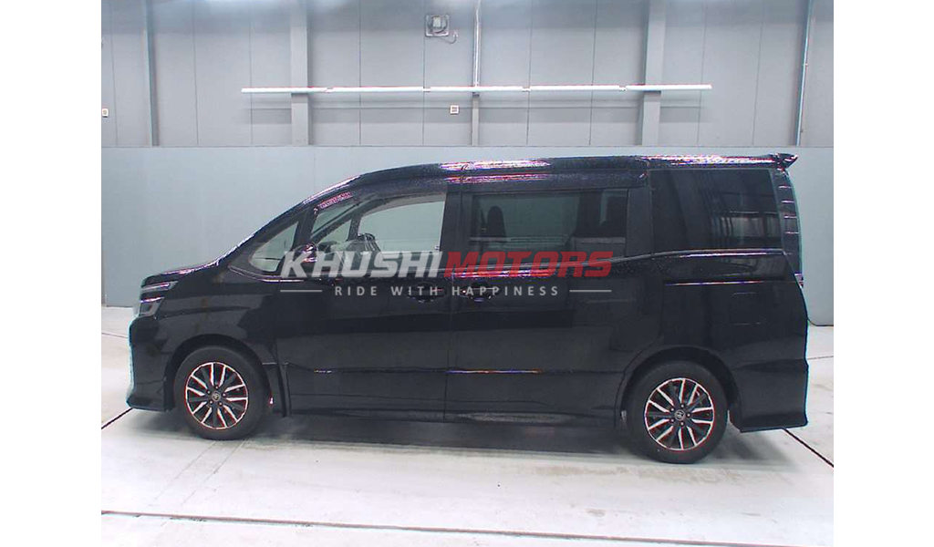 2016 Toyota Voxy image-7