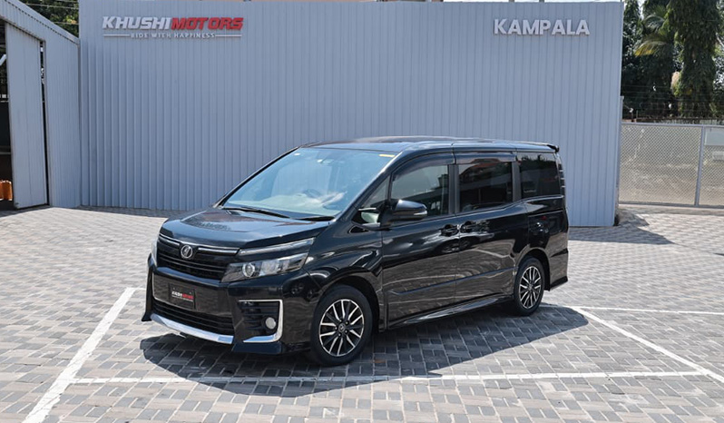 2016 Toyota Voxy image-13