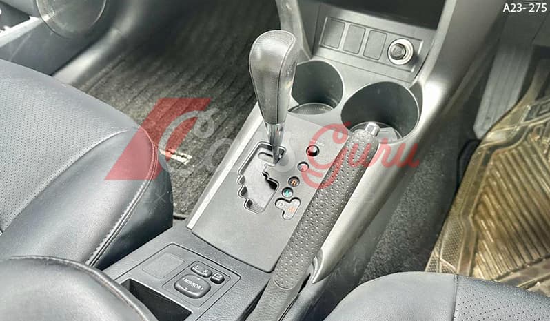 2010 Toyota Vanguard image-8