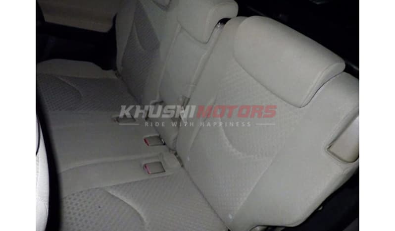 2011 Toyota Vanguard image-3