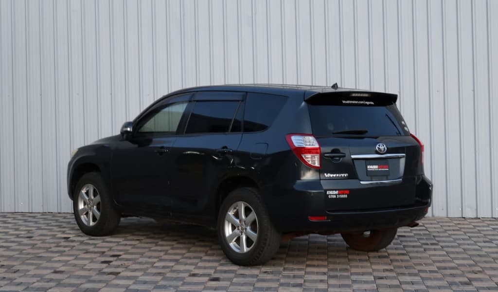 2007 Toyota Vanguard image-4