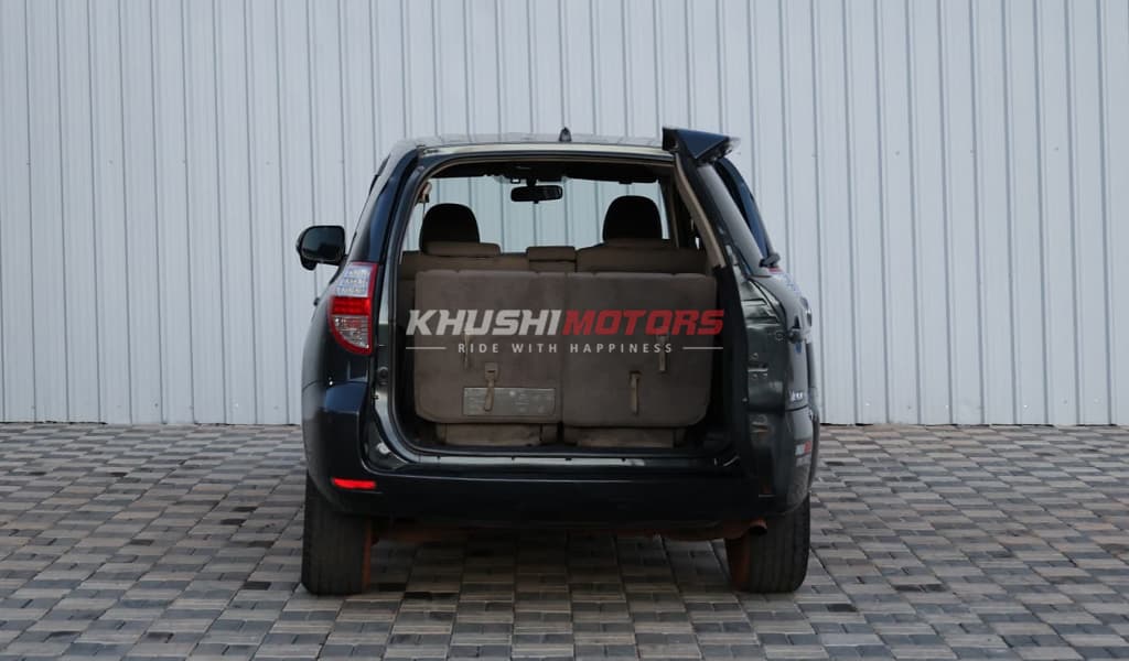 2007 Toyota Vanguard image-10
