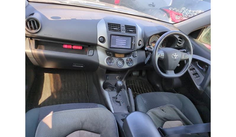 2012 Toyota Vanguard 240S S package image-6