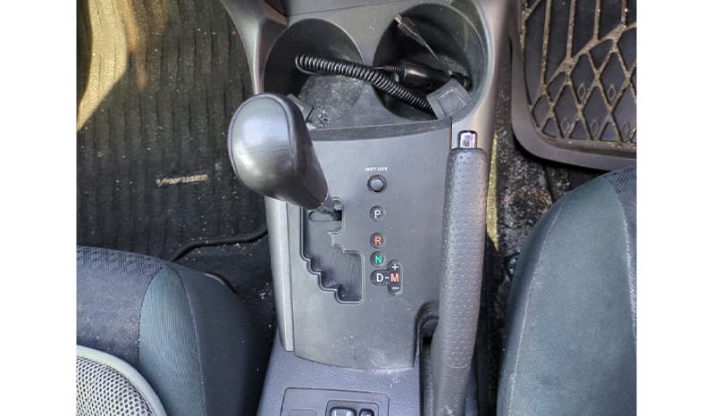 2012 Toyota Vanguard 240S S package image-8