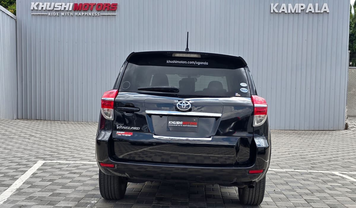 2012 Toyota Vanguard 240S S package image-15