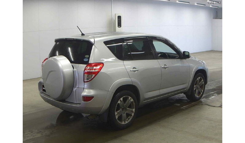 2011 Toyota RAV4 image-2