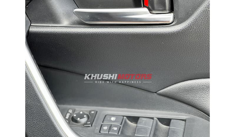 2019 Toyota RAV4 image-9