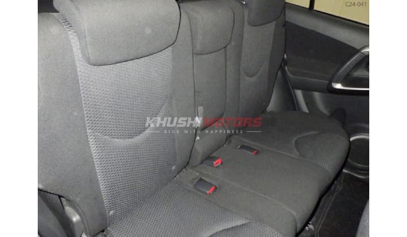 2011 Toyota RAV4 image-7