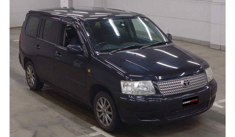 2010 Toyota Probox image-1