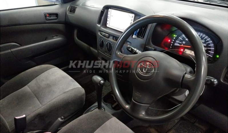 2010 Toyota Probox image-4