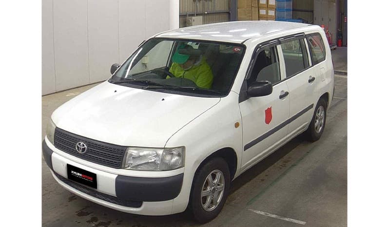 2012 Toyota Probox image-4