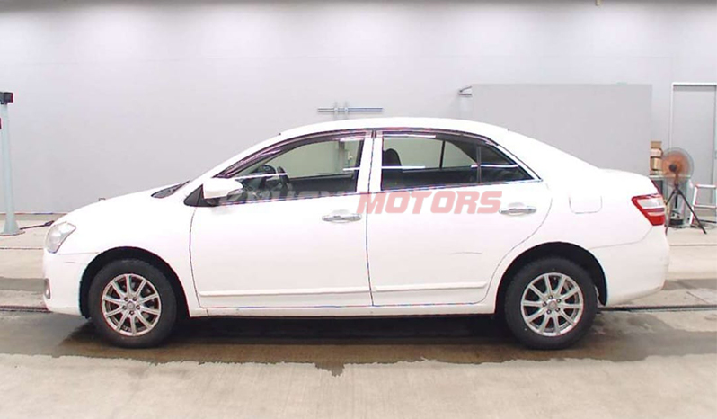 2015 Toyota Premio image-8