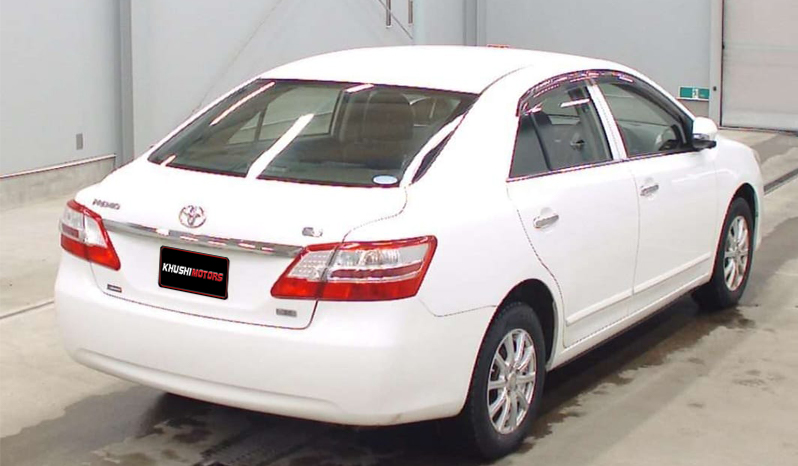 2015 Toyota Premio image-9