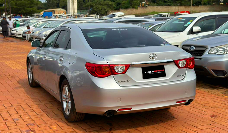 2010 Toyota Mark X image-10