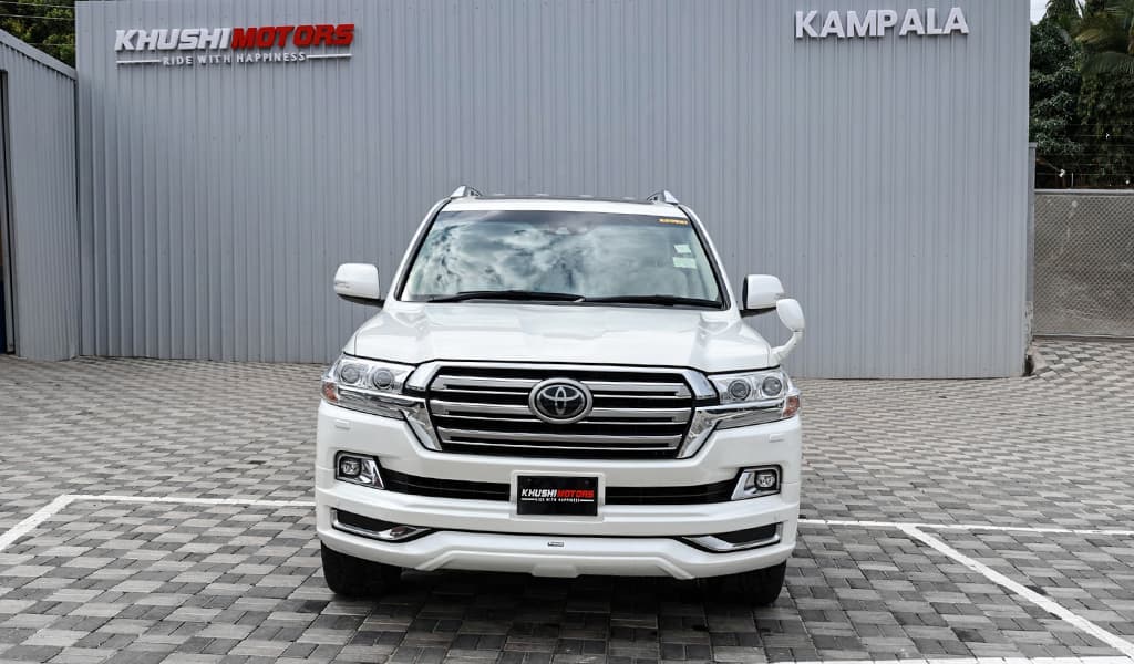 2018 Toyota Land Cruiser 200 image-8